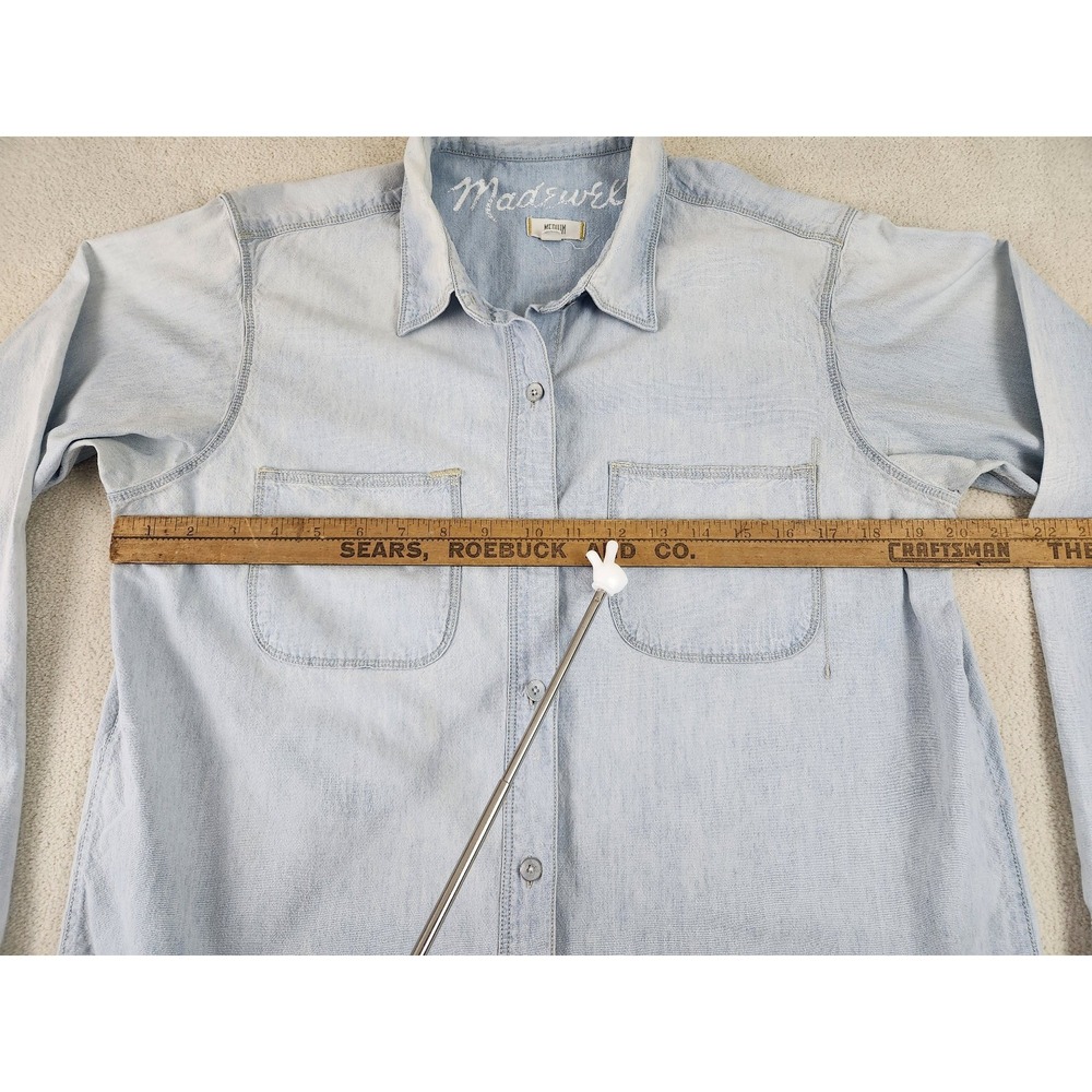 Madewell Womens Classic Light Blue Denim Long Sleeve Shirt Size Medium - Picture 6 of 9